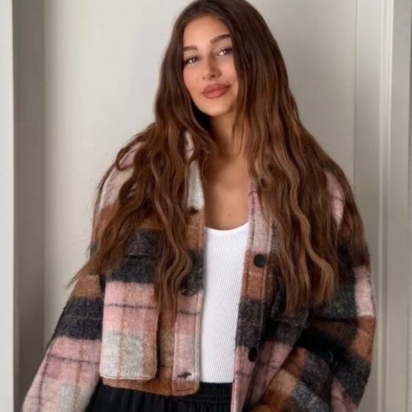 Zara cropped wool blend check shacket coat blogger - Picture 3 of 6